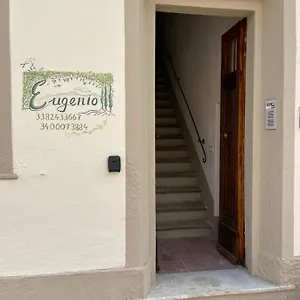 https://eugenio.it-tuscanyhotel.com