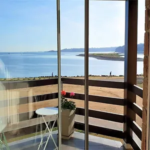 Belle Vue Sur 3 étoiles à - Ref 836 Appartement Perros-Guirec